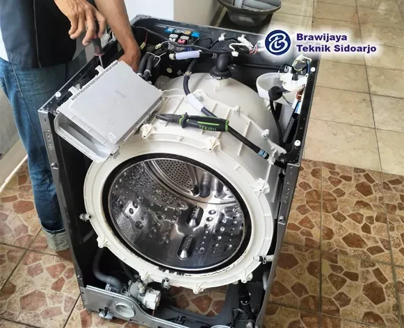 jasa proses perbaikan mesin cuci LG analisa kerusakan wonoayu sidoarjo